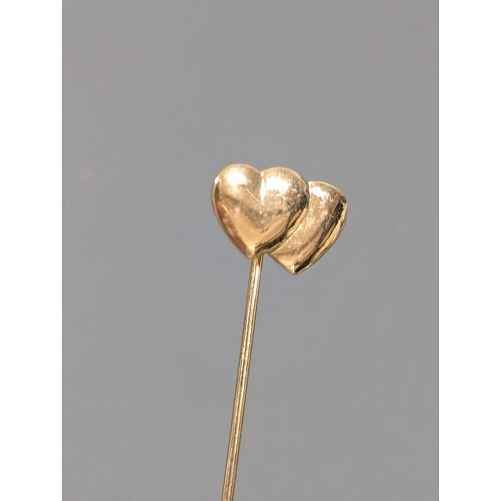 Vintage Gold Tone Double Heart Stick‎ Pin Brooch Dainty Coquette Feminine